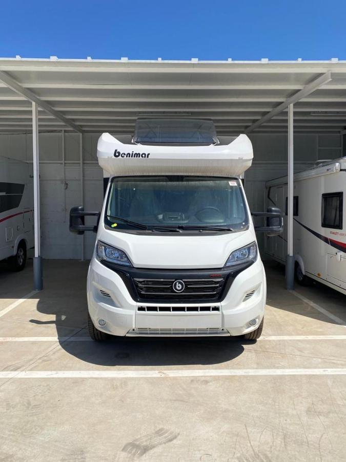 Magnifica Autocaravana Adria Matrix Axess 670Sl Гранада Экстерьер фото